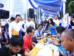 Kapolri Hadiri CFD Bhayangkara Sport Day, Sapa Warga di Bundaran HI