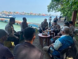 Kapolres Kepulauan Seribu Gelar Jumat Curhat di Pulau Kelapa, Serap Aspirasi dan Perkuat Keamanan Wilayah